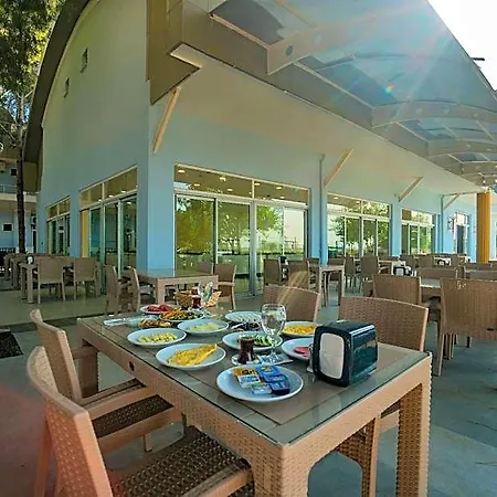 Hotel Prenses Sealine